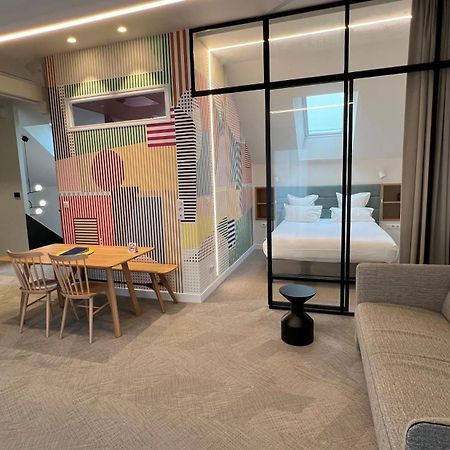 Hotel Et Apparts Marin Laval  Ngoại thất bức ảnh