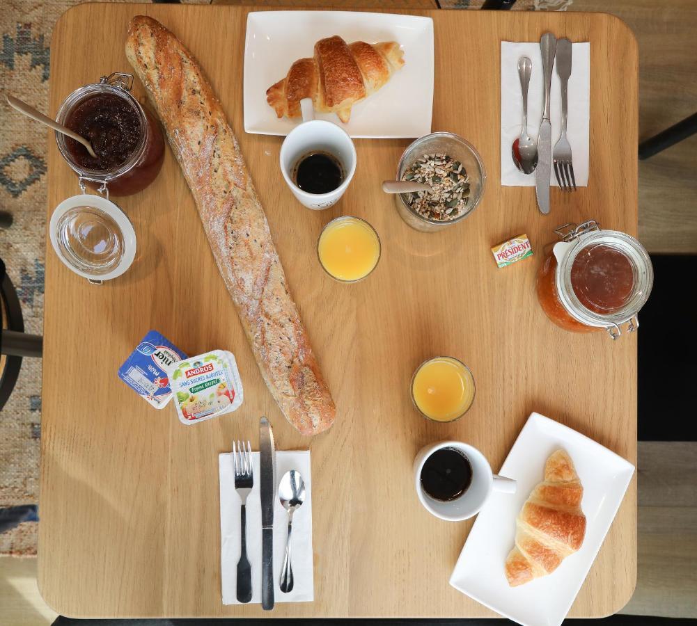 Hotel Et Apparts Marin Laval  Ngoại thất bức ảnh