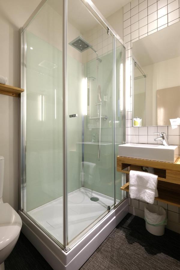 Hotel Et Apparts Marin Laval  Ngoại thất bức ảnh