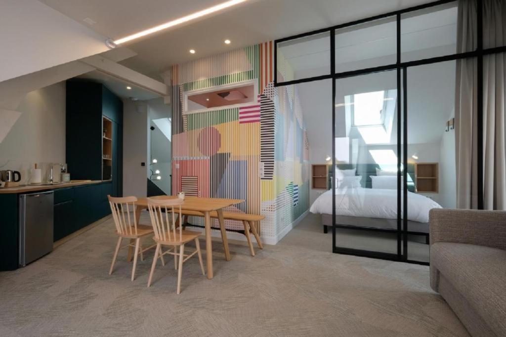 Hotel Et Apparts Marin Laval  Ngoại thất bức ảnh