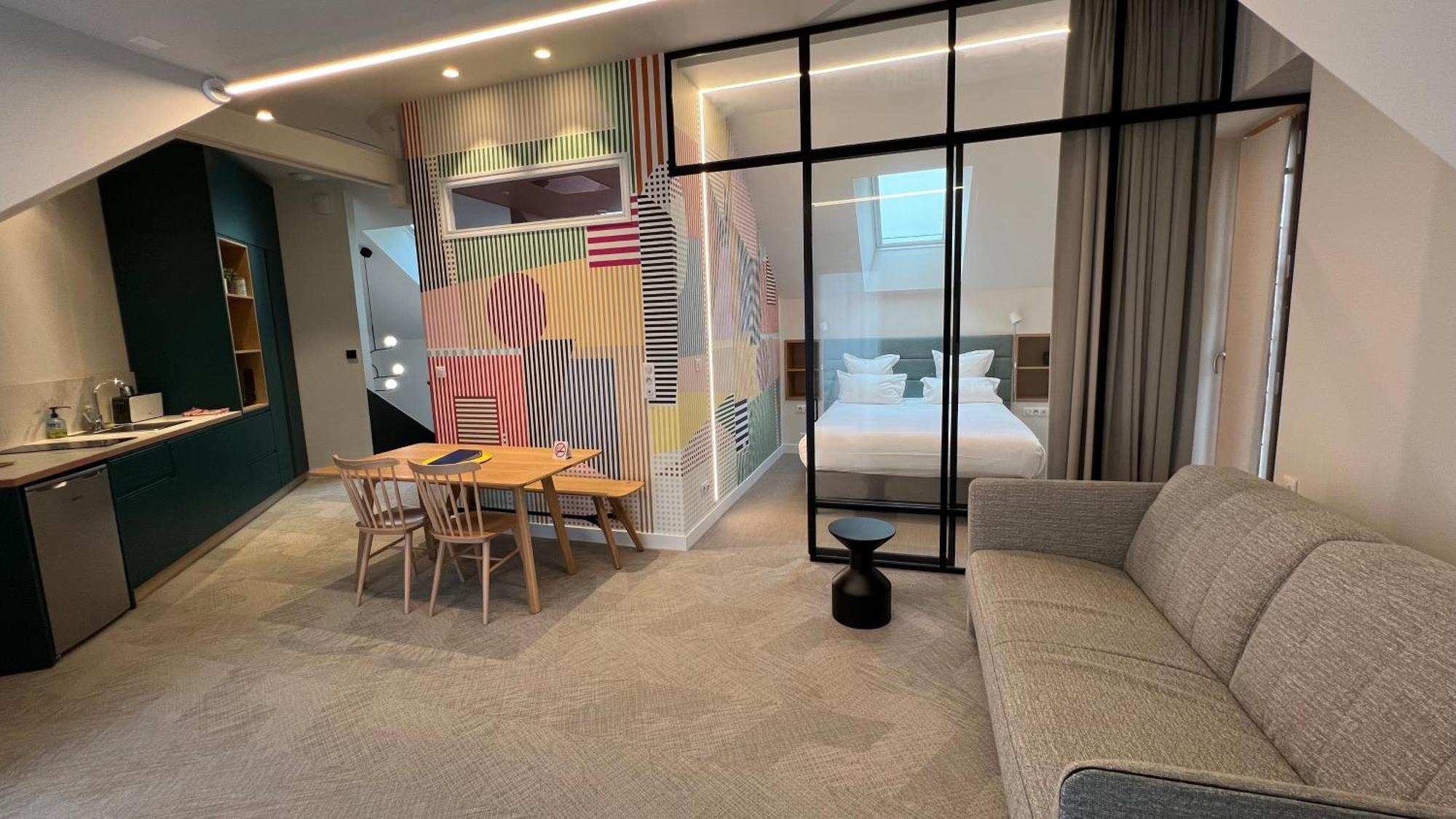 Hotel Et Apparts Marin Laval  Ngoại thất bức ảnh