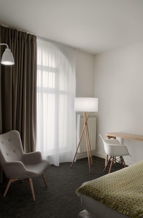 Hotel Et Apparts Marin Laval  Ngoại thất bức ảnh