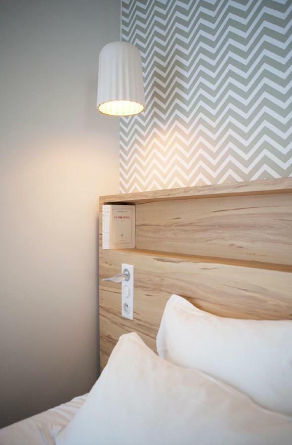 Hotel Et Apparts Marin Laval  Ngoại thất bức ảnh